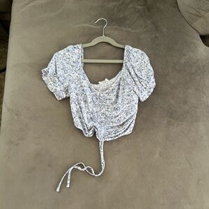 Hollister Blue and White Floral Crop Top